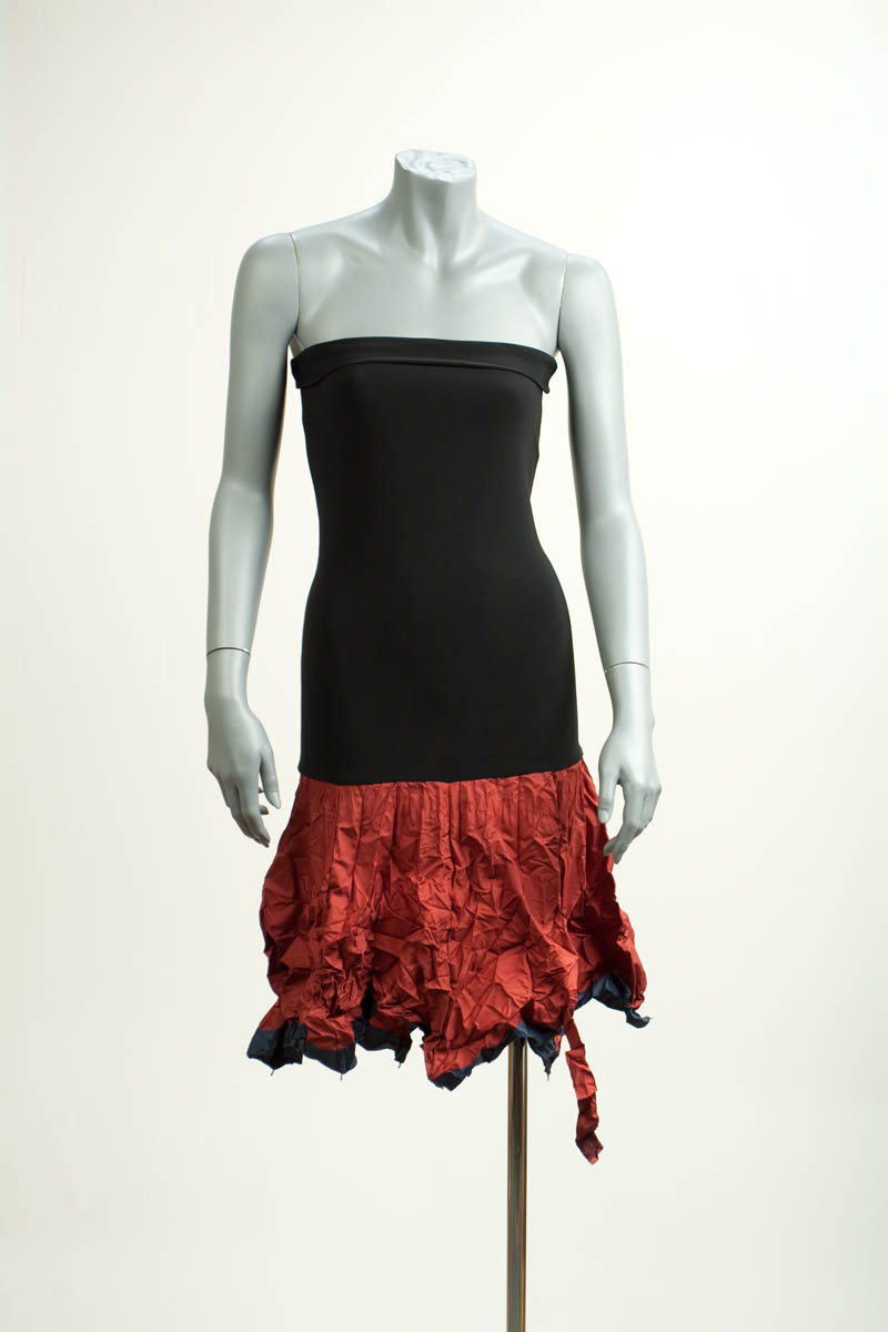 Rouge froissé / Wrinkled red